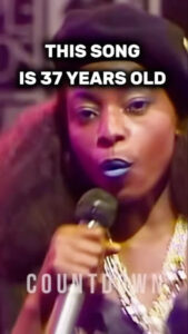 This song is 37 years old 🤯Technotronic – Pump Up The Jam