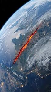 Earth Is Cracking Apart! 🌎😱