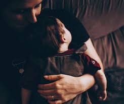 This dad saved his baby with his brain