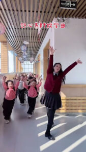 师生放学仪式感 #funny #幼兒紀錄